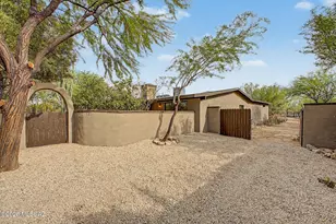 1514 E Lind Rd, Tucson, AZ 85719 - Photo 3