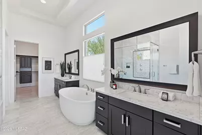 1915 Tortolita Mountain Circle, Oro Valley, AZ 85755 - Photo 23