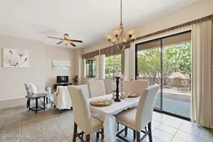 1894 W Amblemorn Dr, Green Valley, AZ 85622 - Photo 11