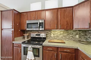 1894 W Amblemorn Dr, Green Valley, AZ 85622 - Photo 17