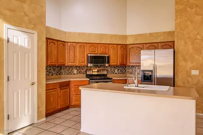7981 N Wildomar Drive, Tucson, AZ 85743 - Photo 5