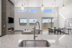 9820 S Rolling Water Dr, Vail, AZ 85641 - Photo 15