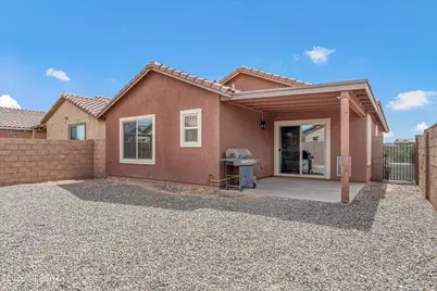 10512 W Harrigan Drive, Marana, AZ 85653 - Photo 19