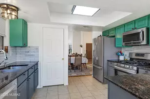 7979 E Maggie Ct, Tucson, AZ 85715 - Photo 11