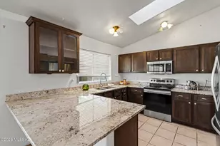 5070 W Warbler St, Tucson, AZ 85742 - Photo 7