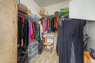 1137 S Speckled Stone Way, Tucson, AZ 85710 - Photo 17