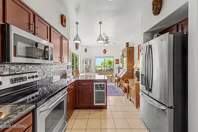 1137 S Speckled Stone Way, Tucson, AZ 85710 - Photo 7