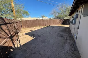 3009 E La Madera Dr, Tucson, AZ 85716 - Photo 13