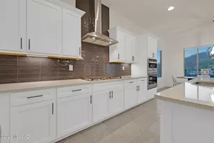 7082 W Patina Dr, Marana, AZ 85658 - Photo 11