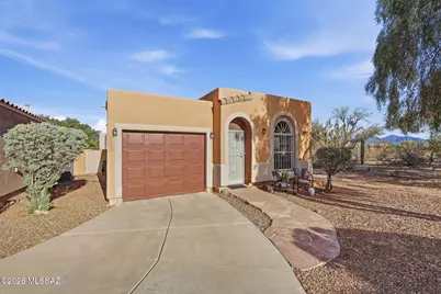 15985 S Via Ojal, Sahuarita, AZ 85629 - Photo 1