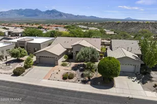 4715 S Piccadilly Dr, Green Valley, AZ 85622 - Photo 5