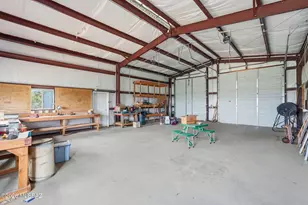 2250 W Beverly Cir, Oracle, AZ 85623 - Photo 15