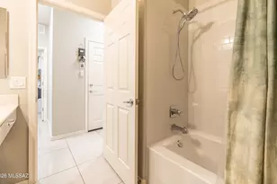 8635 N Rome Ct, Tucson, AZ 85742 - Photo 17