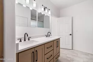 1817 S 30th Pl, Tucson, AZ 85713 - Photo 31