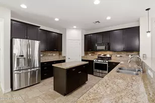 12310 N Wing Shadow Ln, Marana, AZ 85658 - Photo 11