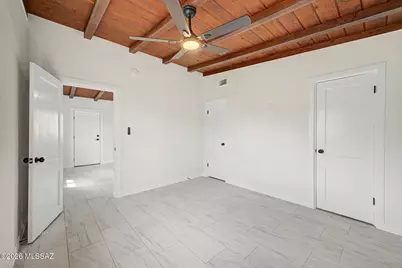 2724 N Eastgate Drive, Tucson, AZ 85712 - Photo 21