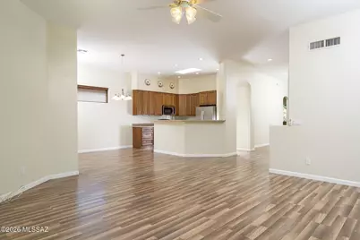 7444 E Calle Infinito, Tucson, AZ 85715 - Photo 9