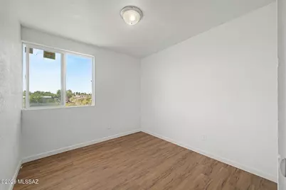 5880 S Del Moral Boulevard, Tucson, AZ 85706 - Photo 19