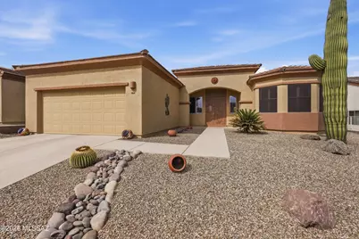964 W Bosch Drive, Green Valley, AZ 85614 - Photo 1
