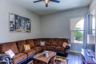 5427 W Windmill Farm, Tucson, AZ 85742 - Photo 5