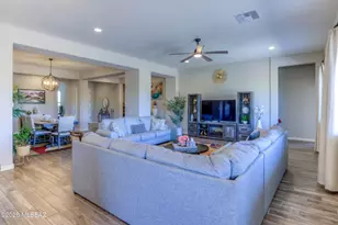 5427 W Windmill Farm, Tucson, AZ 85742 - Photo 17