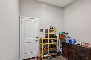 5427 W Windmill Farm Dr, Tucson, AZ 85742 - Photo 13