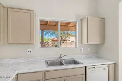 2202 W Burlwood Way, Tucson, AZ 85745 - Photo 13