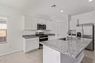 13518 N Nicholas Ct, Marana, AZ 85653 - Photo 9