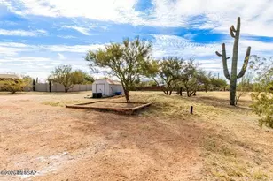 11103 W Panther Peak Dr, Tucson, AZ 85743 - Photo 31