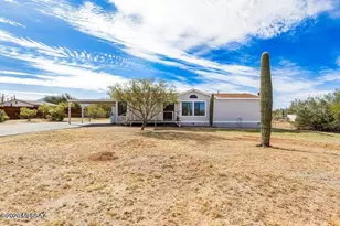11103 W Panther Peak Dr, Tucson, AZ 85743 - Photo 1