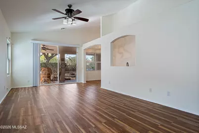 12163 N Seasons Loop, Oro Valley, AZ 85755 - Photo 5