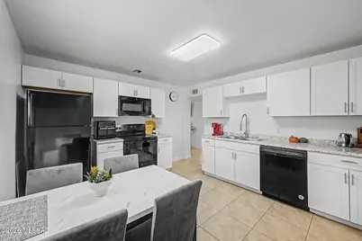 972 N Chrysler Drive, Tucson, AZ 85716 - Photo 7