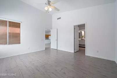 7790 E Castle Valley Way, Tucson, AZ 85750 - Photo 19