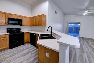 3223 W Placita del Comienzo, Tucson, AZ 85745 - Photo 9