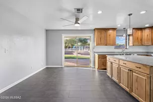 9981 N Calle Solano, Tucson, AZ 85737 - Photo 15