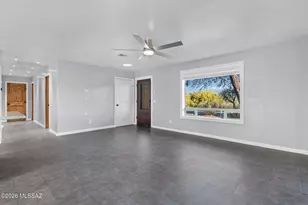 9981 N Calle Solano, Tucson, AZ 85737 - Photo 5