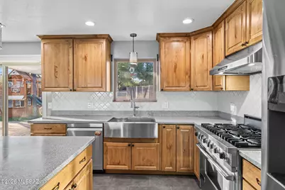 9981 N Calle Solano, Tucson, AZ 85737 - Photo 13