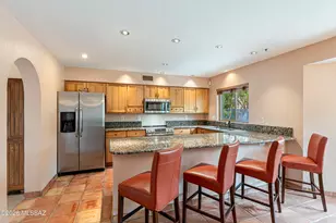 9288 N Thrush Ct, Tucson, AZ 85742 - Photo 7