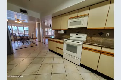 6400 E Calle Cavillo, Tucson, AZ 85750 - Photo 9