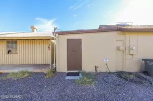 125 E Flores St, Tucson, AZ 85705 - Photo 23