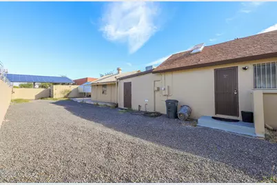 125 E Flores Street, Tucson, AZ 85705 - Photo 21