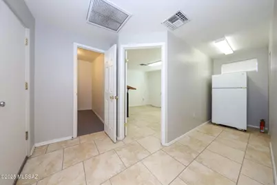 125 E Flores Street, Tucson, AZ 85705 - Photo 15