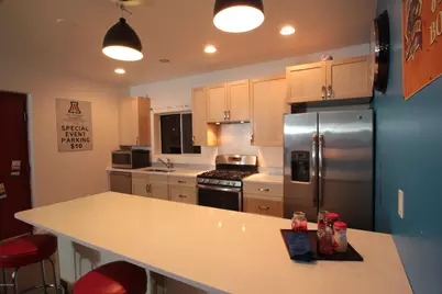 220 N 1st Avenue, Tucson, AZ 85719 - Photo 1