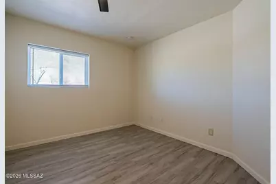 49 E Adams Street, Tucson, AZ 85705 - Photo 15