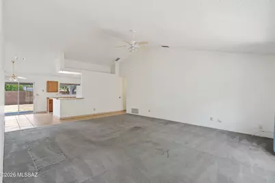 10488 E Overland Ridge, Tucson, AZ 85730 - Photo 9