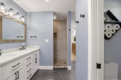 12490 N La CaÃ±ada Drive, Oro Valley, AZ 85755 - Photo 19