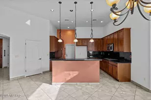 203 E Brearley Dr, Oro Valley, AZ 85737 - Photo 9