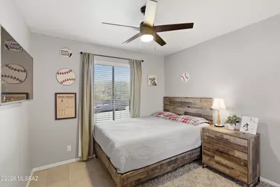 8078 N Streamside Avenue, Tucson, AZ 85741 - Photo 17