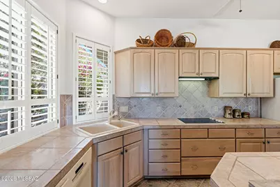 5323 N Ridge Spring Place, Tucson, AZ 85749 - Photo 17