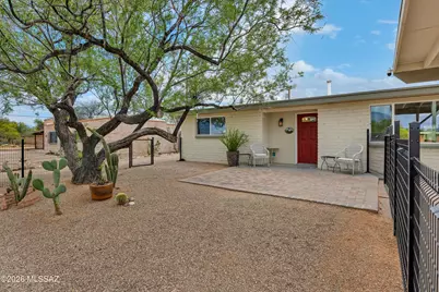 4858 E 4th Street, Tucson, AZ 85711 - Photo 3